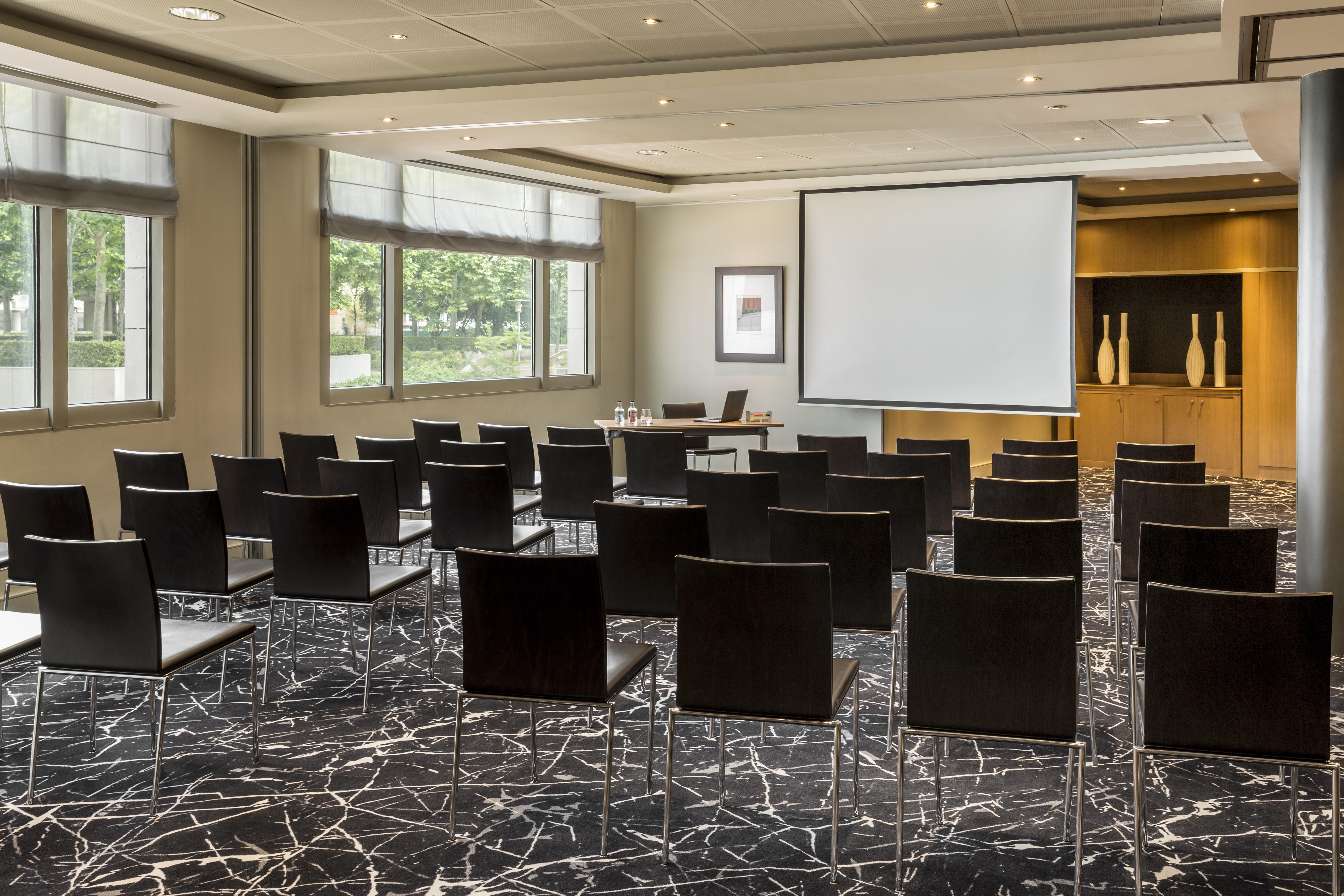 Nest Paris La Defense - Mgallery Puteaux Luaran gambar Meeting room